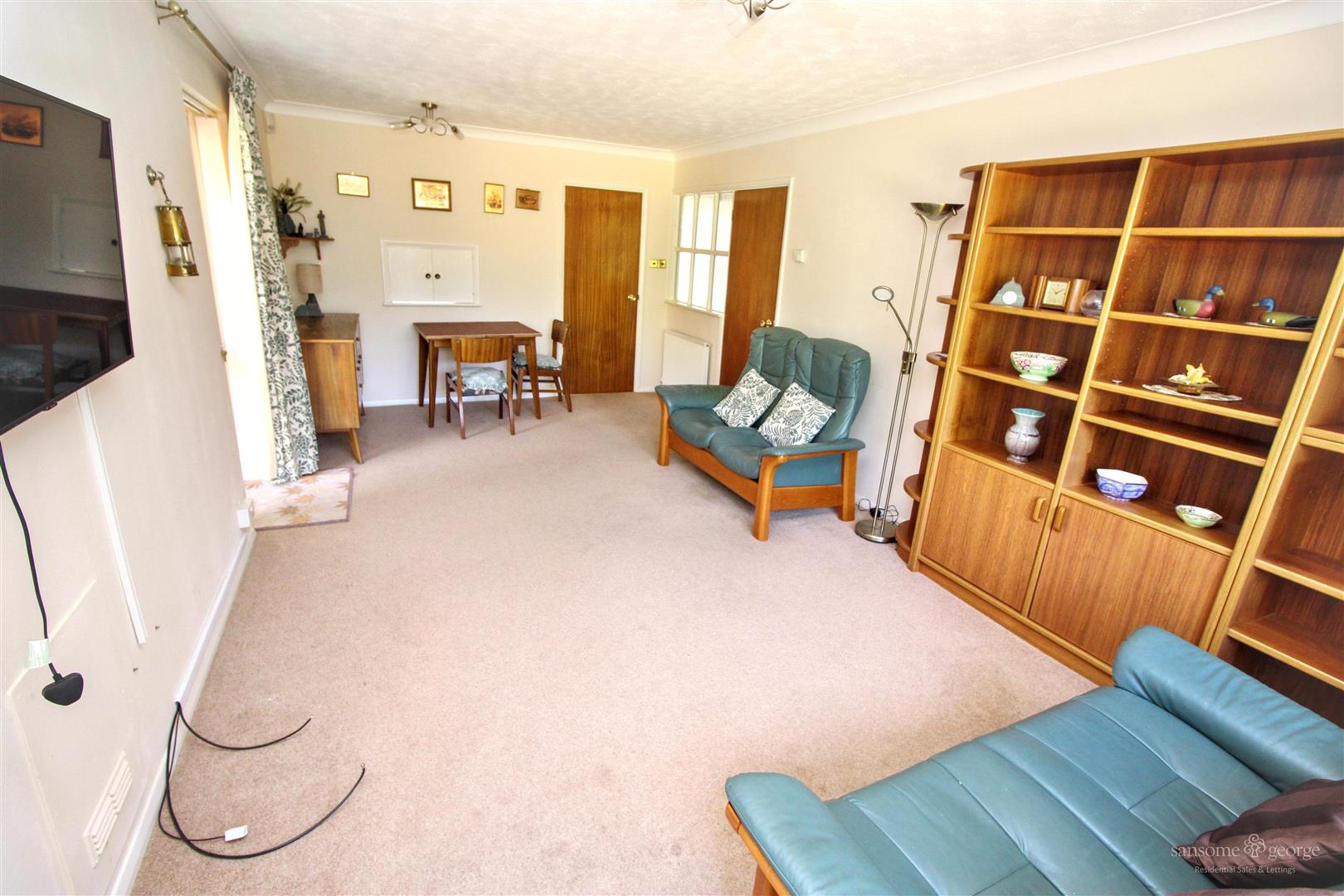 Cranmer Close, Tilehurst, Reading